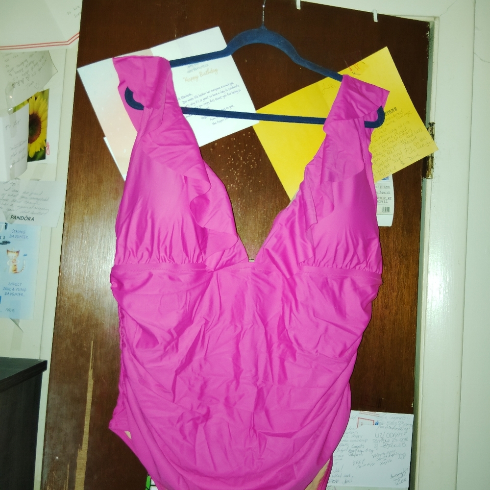 J.CREW Ruched Ruffle One Piece Swimsuit Size 20 🆕 - Picture 4 of 9